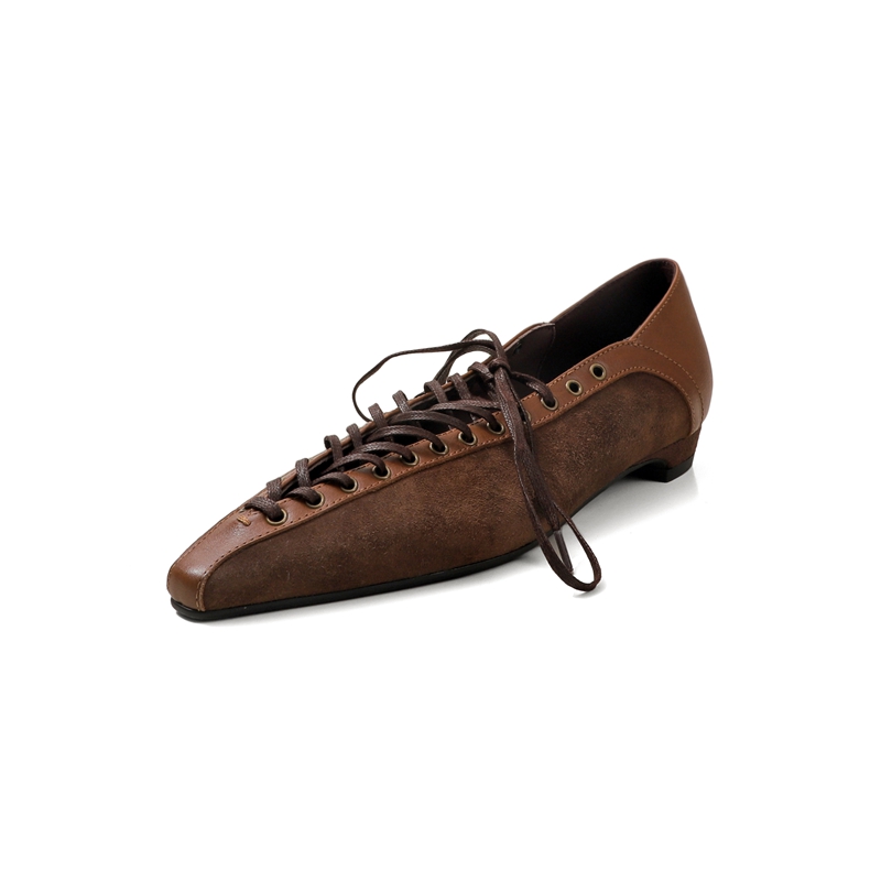 女性の新しい春と秋の革製ポインテッドレースアップ快適なローヒ - Women'S Shoes In Fashion のレビューと価格