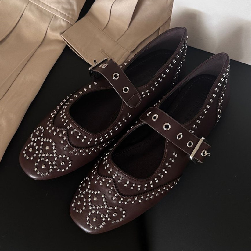 レトロリベットバックルデザインフラットシューズ レディース  - Women'S Shoes Round Toe のレビューと価格