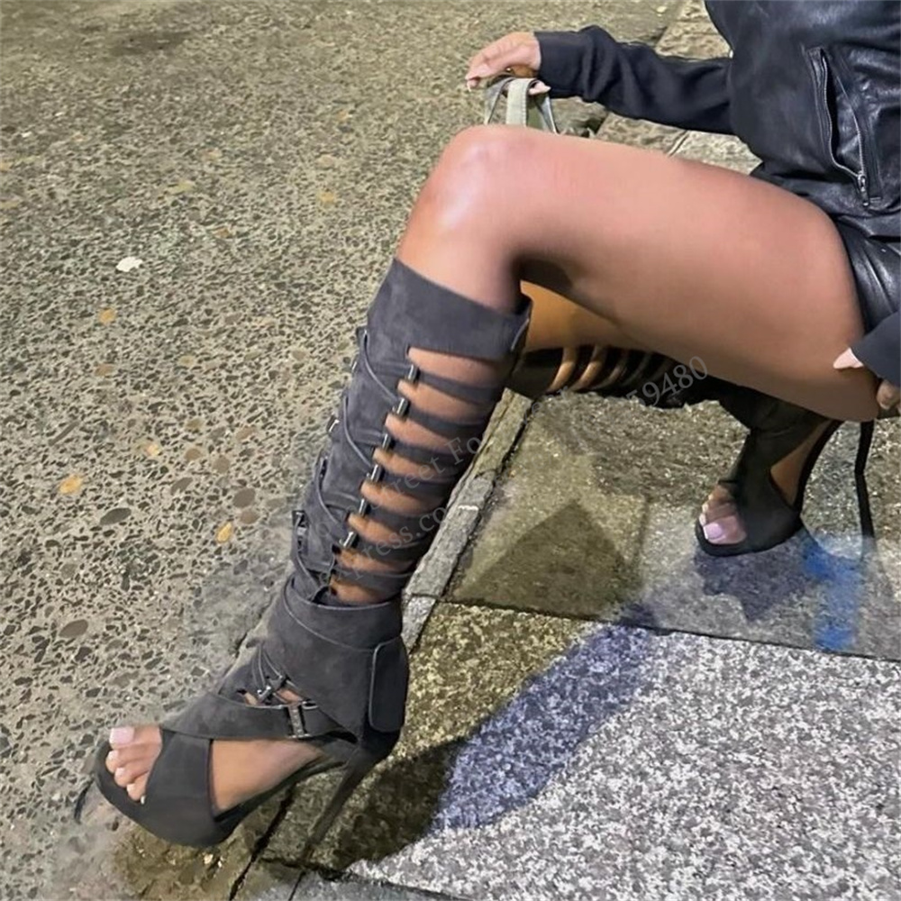 グラディエーター ホローベルトバックル ニーハイブーツ 20 - Knee High Boots Women のレビューと価格