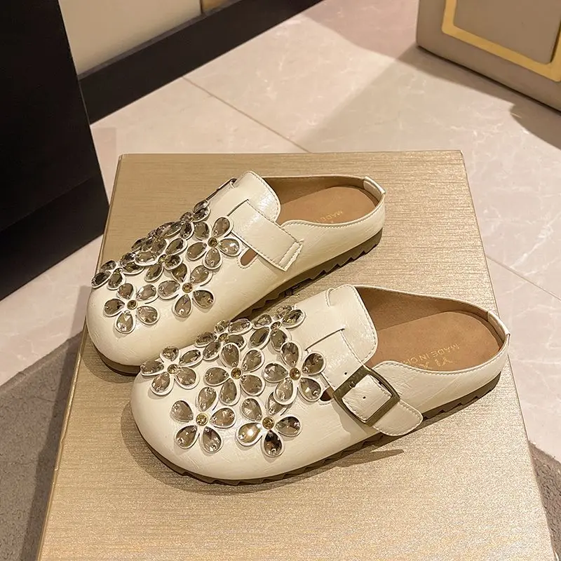 女性用花柄ラインストーンバックルストラップ付きクローズドトゥ - Slip On Mule Flat のレビューと価格