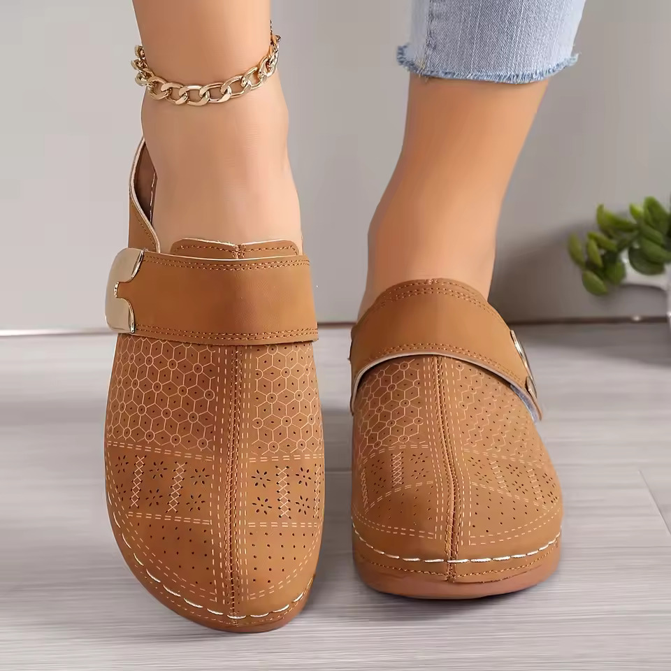 女性用コンフォートミュールスリッポンシューズ、中空ノンスリッ - Slip On Mule Flat のレビューと価格