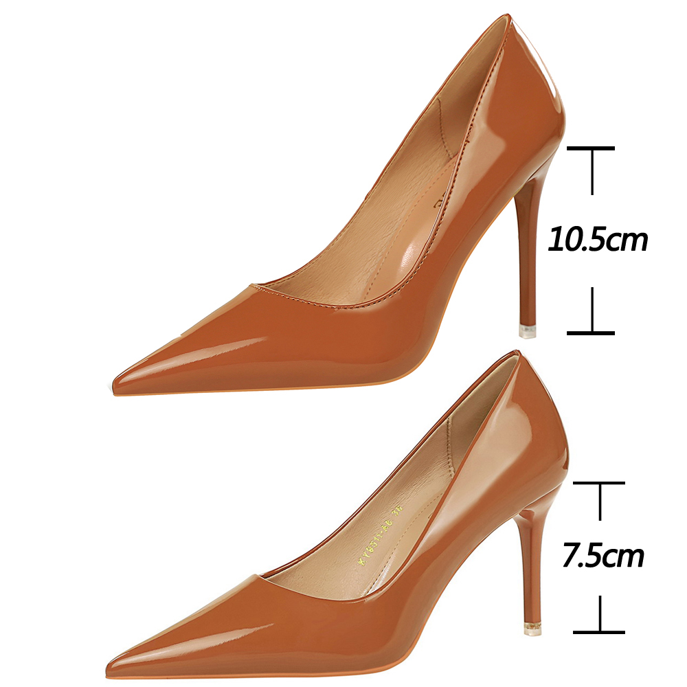 BIGTREE シューズ パテントレザーシューズ レディース - Patent Leather Pump のレビューと価格