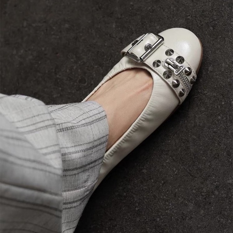 ボルトラウンドヘッドシングルシューズレディースレザーバックル - Women'S Shoes Round Toe のレビューと価格